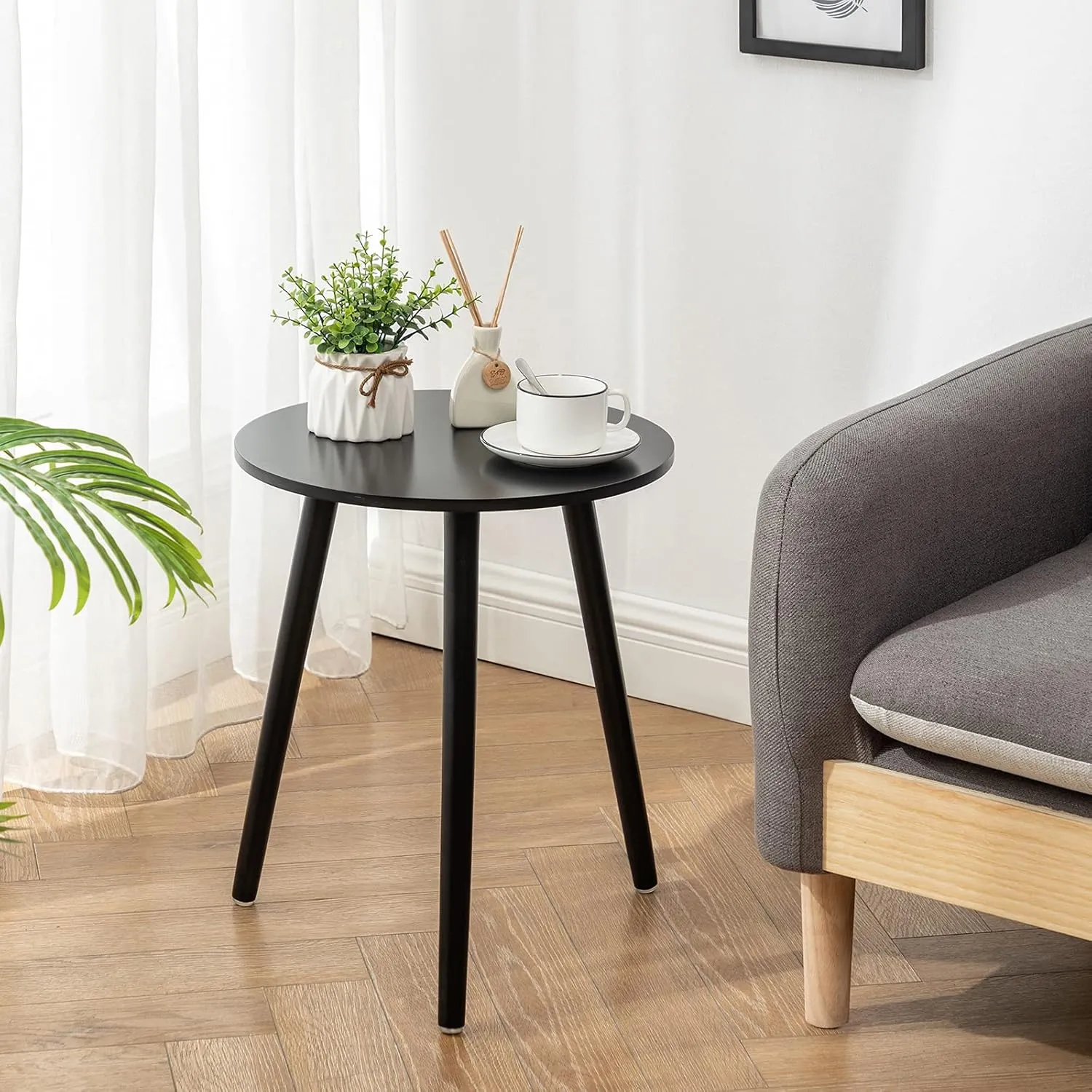 Apicizon Round Side Table Set of 2, Black Nightstand Coffee End Table for Living Room, Bedroom, Small Spaces, Morden Side Table Home Decor Bedside with Wood Legs, 16.5 x 20.5 Inches