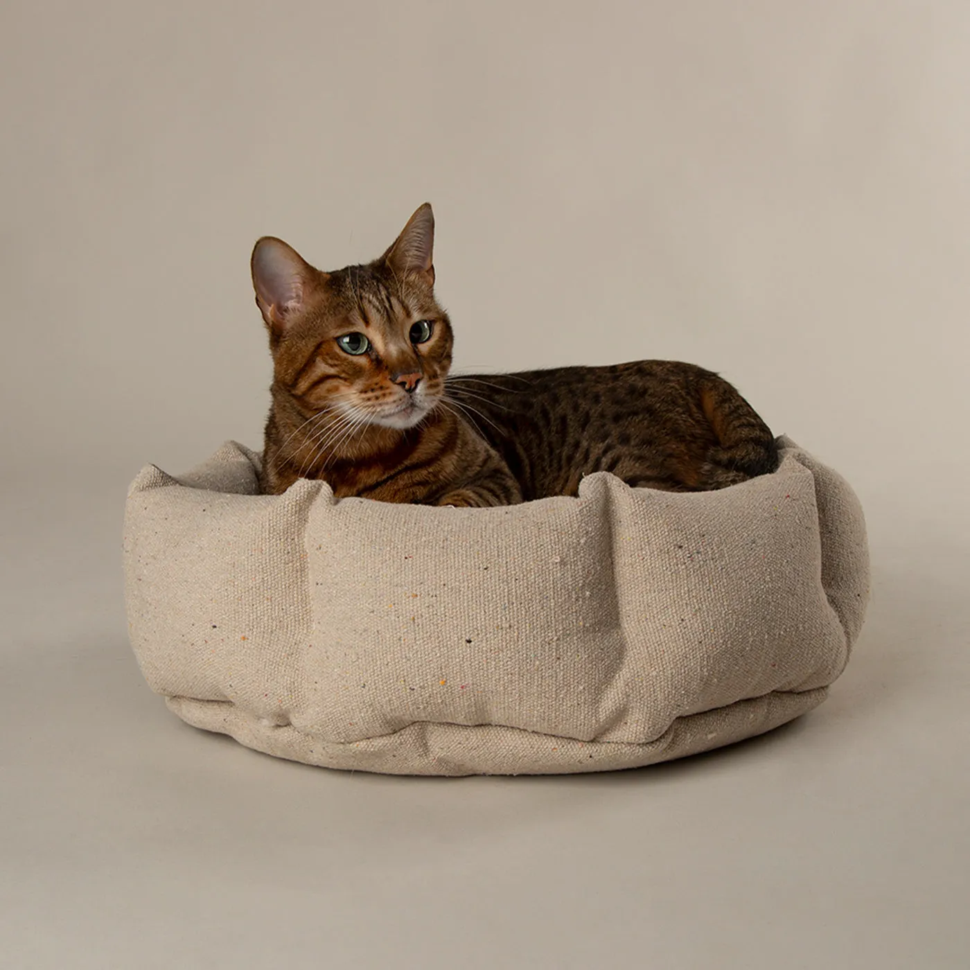 Scruffs 100% Recycled Cream Eco Eden Cat Bed