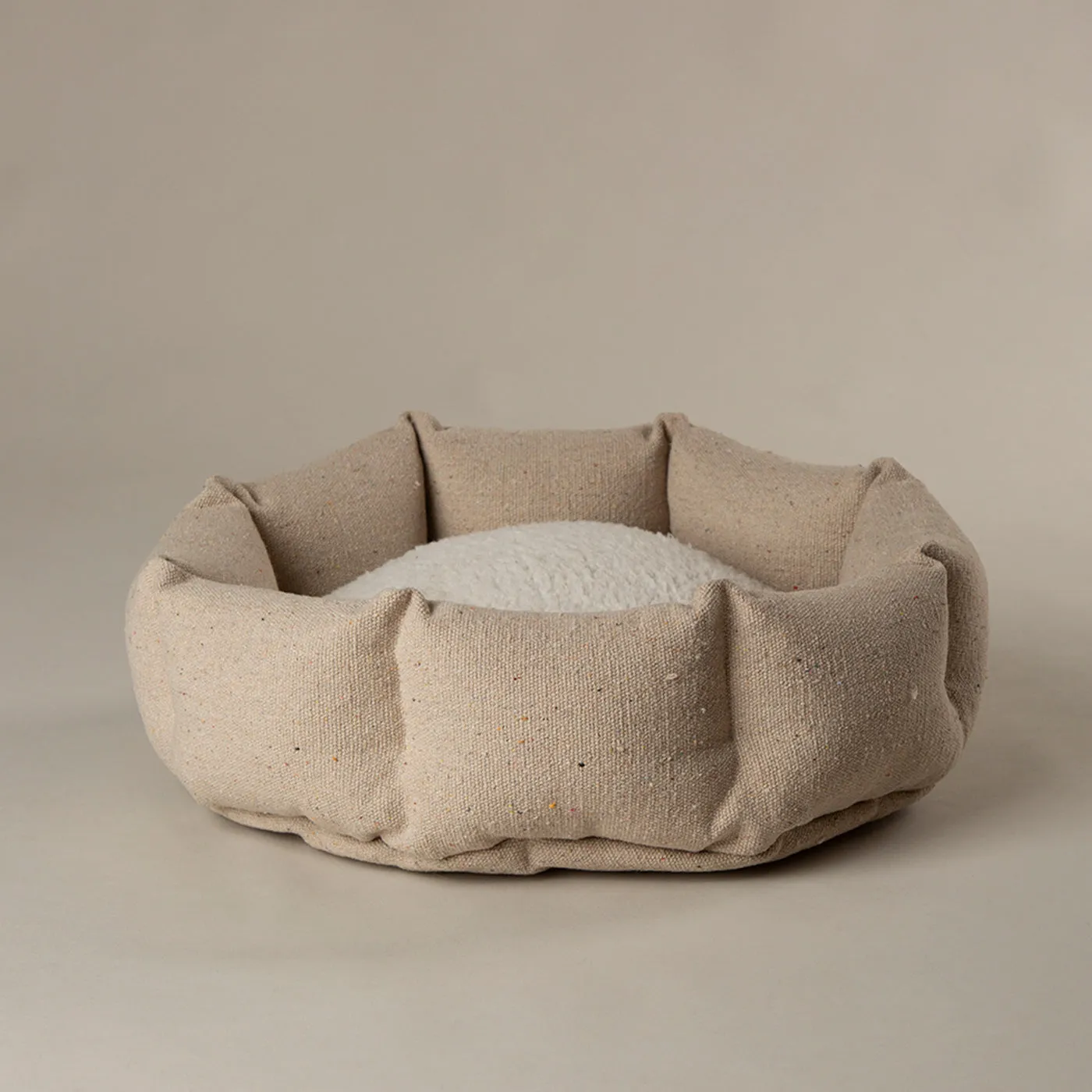 Scruffs 100% Recycled Cream Eco Eden Cat Bed