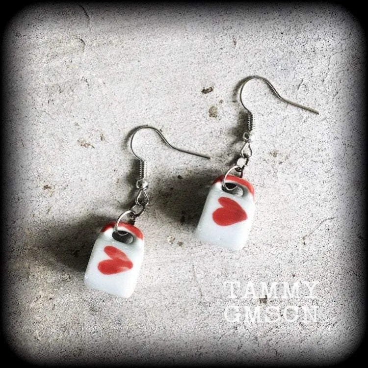 Tea cup earrings Heart earrings Coffee mug earrings Alice in Wonderland Queen of Hearts 6mm tunnel dangles 8mm plug earrings 4mm ear hangers
