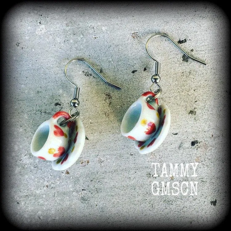 Tea cup earrings Tea Party Heart earrings Tea cup jewelry Alice in Wonderland 5mm Tunnel earrings 4mm Tunnel dangles 3mm Plug earrings Plugs